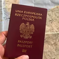 Paszport w 15 minut na polskim lotnisku! Na jakich warunkach można go dostać?