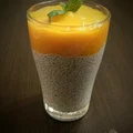 Pudding chia z musem z mango
