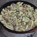 Rurki z klopsikami i pieczarkami w sosie śmietankowo-pieczarkowym