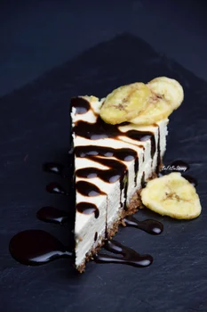 Kremowy sernik bananowy z ricotty bez cukru