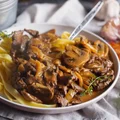 Strogonow z wołowiną i grzybami