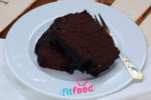 Czekoladowe ciasto z fasoli czerwonej