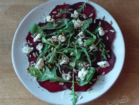 Carpaccio z pieczonego buraka