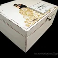 ręcznie zdobiony wedding box na prezent