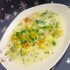 Zupa ziemniaczanka z sałatą rzymską