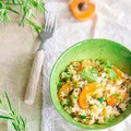 Tabbouleh z cukinią i morelami