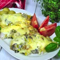 Kurczak zapiekany z majonezem i pieczarkami