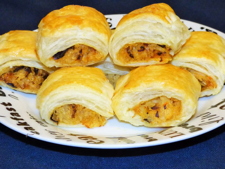 Kapuśniaczki w cieście francuskim
