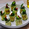 Roladki z grillowanej cukinii