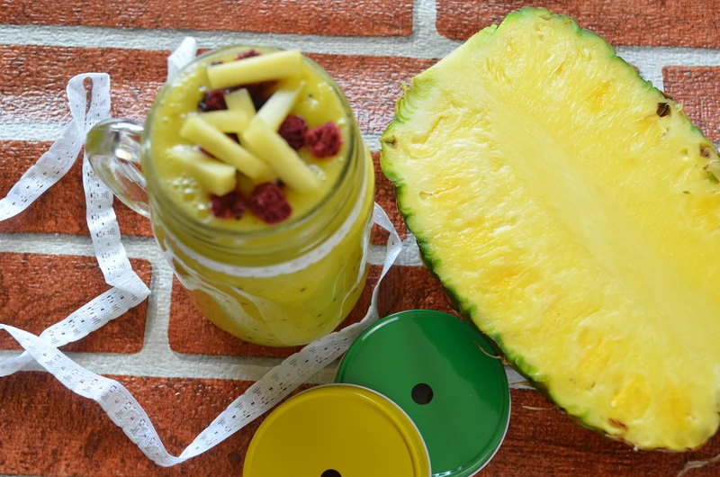 Koktajl- ananas, kiwi, poamarańcza