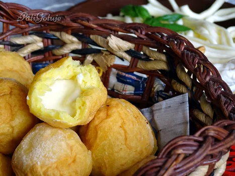 Pączki ziemniaczane z korbaczem