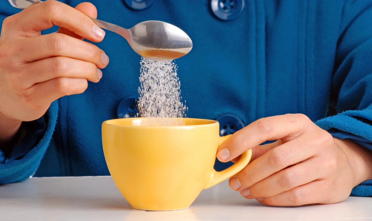 Pijesz herbatę z cukrem? Musisz to wiedzieć!