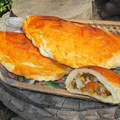 Pizza calzone z pysznym farszem