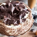 Tort cappuccino z czekoladą
