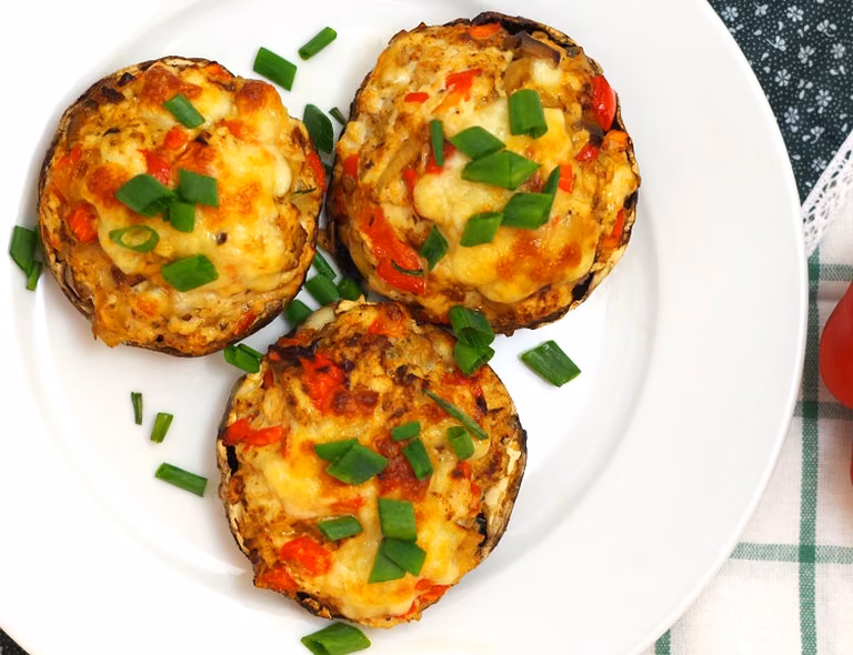 Pieczarki portobello faszerowane mielonym mięsem