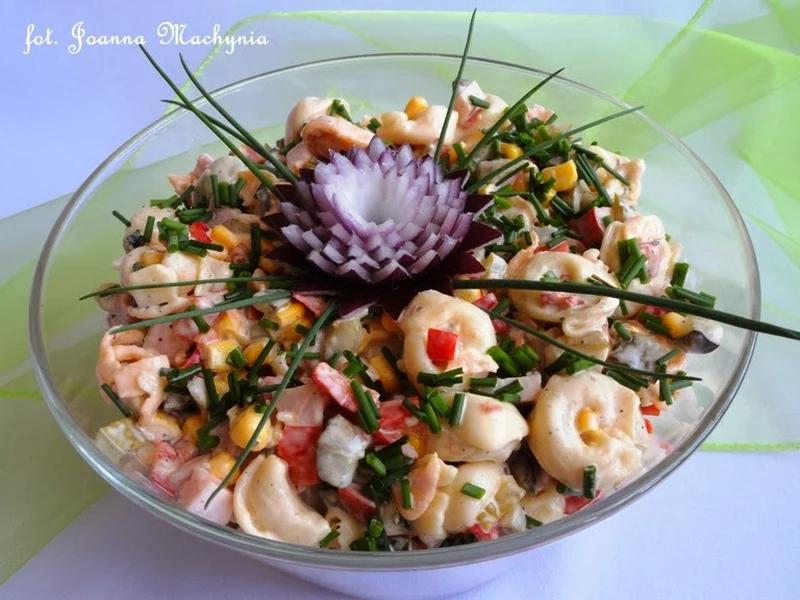 Sałatka z tortellini