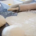 Tych błędów powinieneś unikać, przygotowując pizzę w domu