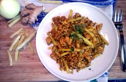 Kurczak curry z kasza peczak