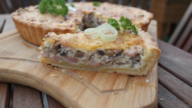 Quiche z boczkiem i pieczarkami-inaczej tarta na słono