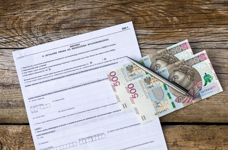 800 Plus:  Podwyżka bez dodatkowych formalności, ALE Wymagany Wniosek na Nowy Okres!