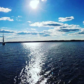 Romans z żaglami w tle cz.1