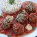 Pulpety zapiekane w sosie pomidorowym i mozzarellą
