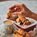 CANTUCCINI Z MIGDAŁAMI I MORELAMI.