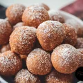 Banalnie proste mini pączki serowe