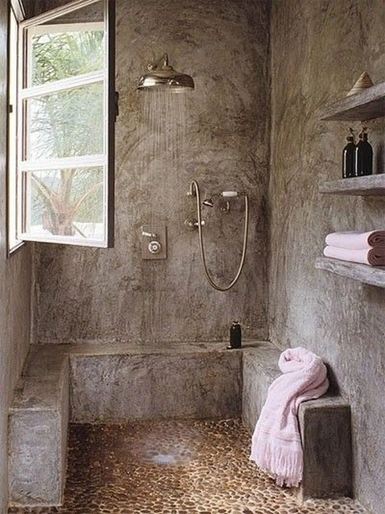 Prysznic bez brodzika