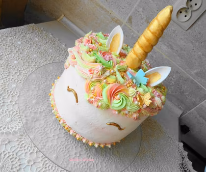 Tort jednorożec - Unicorn cake - Słodko Słodka