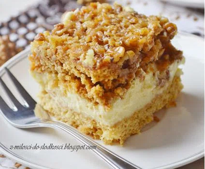Ciasto orzechowo - budyniowe