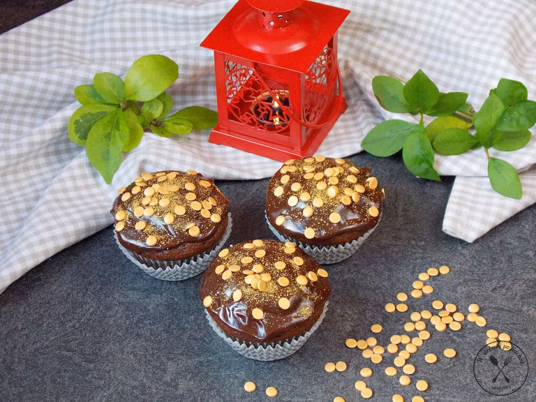 Muffiny piernikowe z powidłami śliwkowymi