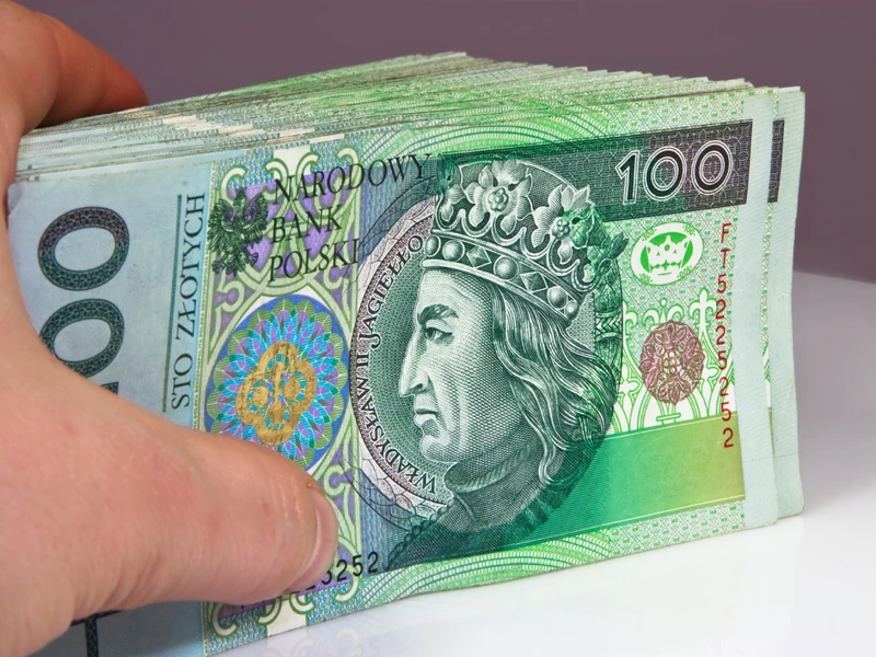 600 plus dla zaszczepionych? PSL proponuje bonus w formie gotówki oraz stały dodatek dla personelu.
