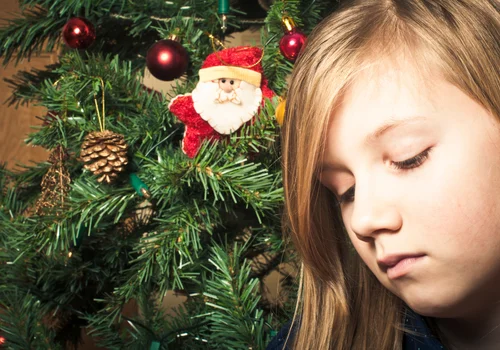 Czy trzeba zmuszać dzieci do składania życzeń i łamania się opłatkiem?