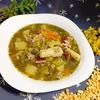 Zupa grochowa z dużą ilością mięsa