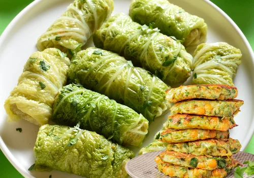 Kapusta pekińska to nie tylko surówka! 5 genialnych przepisów, które musisz spróbować