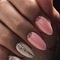 Śliczny manicure