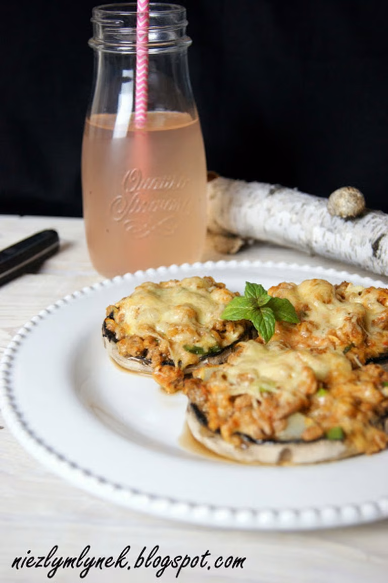 Faszerowane pieczarki portobello