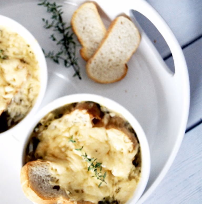 Francuska zupa cebulowa