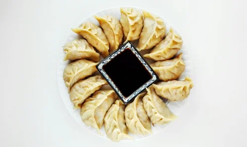 Pierożki z mięsem mielonym i porem