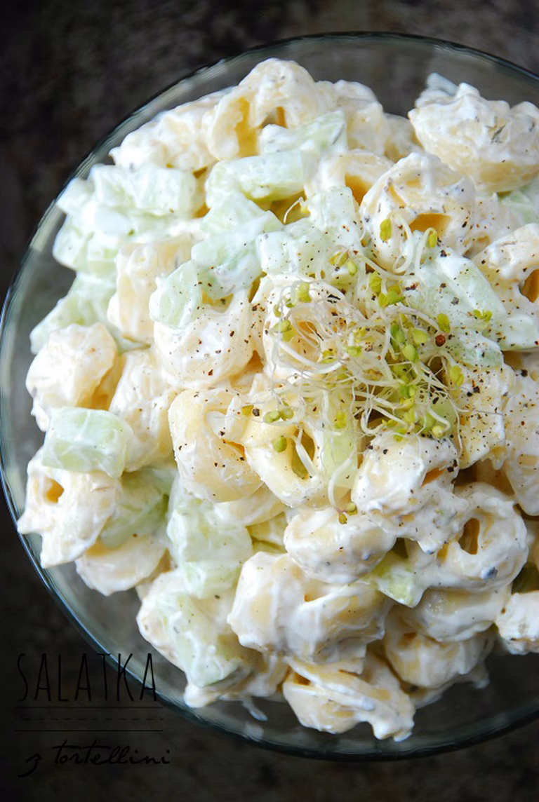 Sałatka z tortellini - PRZEPIS