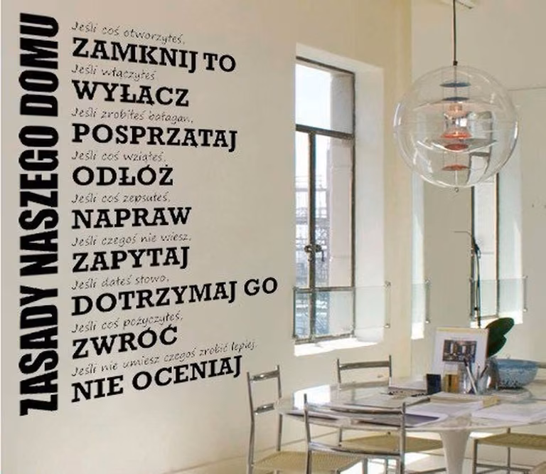 Świetna naklejka ścienna