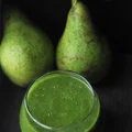 Koktajl ze szpinakiem, gruszkami i kiwi