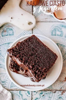 Ciasto kakaowo-jogurtowe
