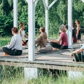 Reset, rozwój i relacje. Kobiece wyjazdy, które podbijają serca Polek