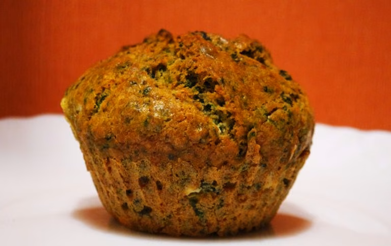 Muffiny wytrawne - feta i szpinak