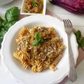 Makaron z pesto z bakłażana