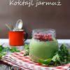 Zielony koktajl z jarmużem i granatem