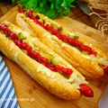 Najlepsze domowe Maxi Hot Dogi z karmelizowaną cebulą