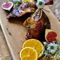 Pieczone udka kaczki w pomarańczowej marynacie